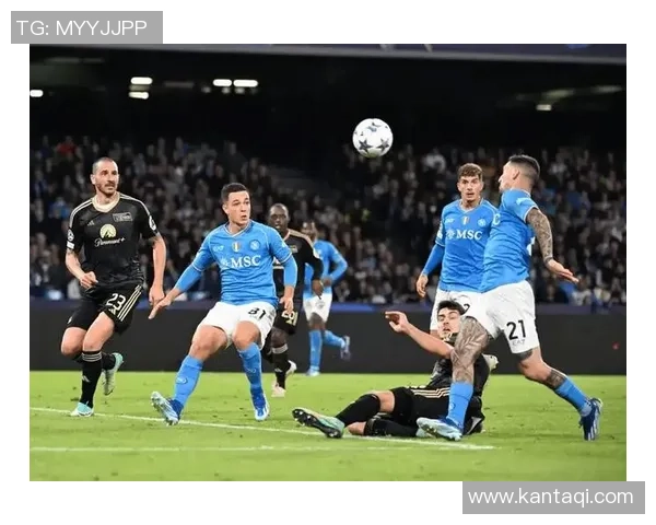 意甲激战：那不勒斯与莱比锡0比0平局战术解析与精彩瞬间回顾