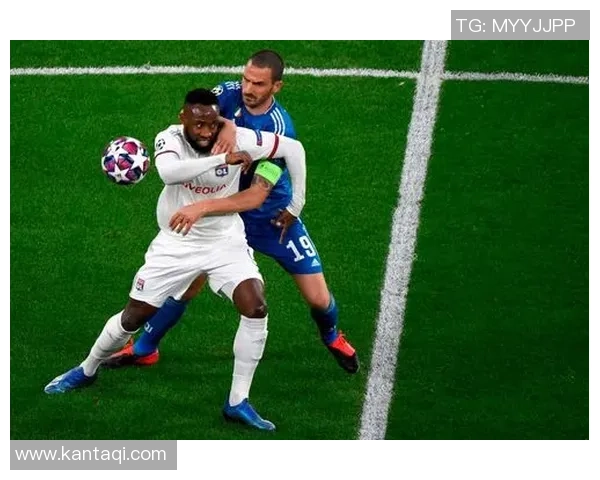 欧冠激战尤文图斯与里昂握手言和红牌事件引发全场热议与转会猜测